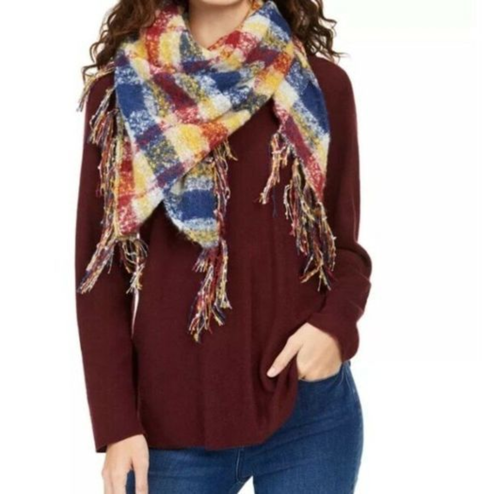 Charter Club Classic Plaid Bouclé Triangle Scarf Fringe Red Navy Yellow 70 x 33"